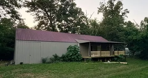 000 Missouri 19, Alton, MO 65606