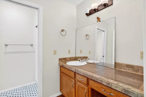 2941 E Belmont St, Springfield, MO 65802 photo 16