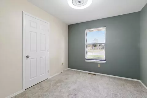Bedroom - 2311 W Roxbury St, Springfield, MO 65807 photo 3 of 3