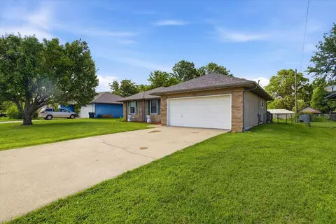 Other - 2311 W Roxbury St, Springfield, MO 65807 photo 1 of 6