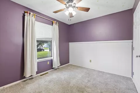 Bedroom - 2311 W Roxbury St, Springfield, MO 65807 photo 2 of 3