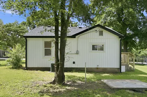 Other - 119 E Pearl St, Aurora, MO 65605 photo 3 of 3