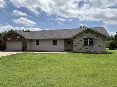 12973 Lawrence 2137, Mount Vernon, MO 65712
