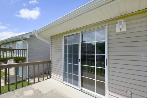 Exterior - 3 Memory Ln #8, Branson, MO 65616 photo 2 of 5