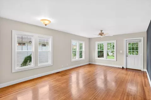 1017 W Madison St, Springfield, MO 65806 photo 6