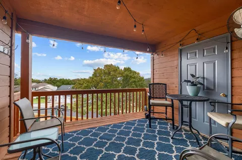 Exterior - 193 Avondale Dr #10, Branson, MO 65616 photo 4 of 13