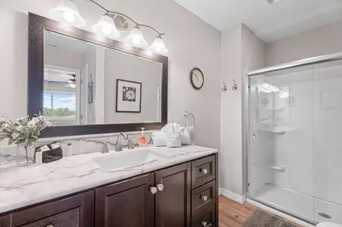 Bath - 193 Avondale Dr #10, Branson, MO 65616 photo 1 of 2