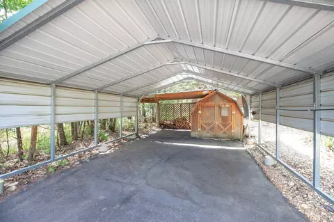 Exterior - 26429 Kings River Rd, Shell Knob, MO 65747 photo 7 of 13