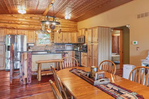 Dining - 26429 Kings River Rd, Shell Knob, MO 65747 photo 1 of 1