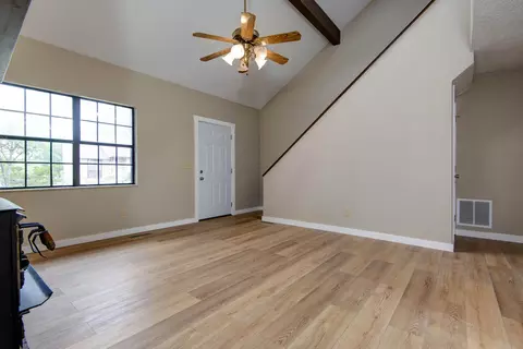 4444 S Robberson Ave, Springfield, MO 65810 photo 16