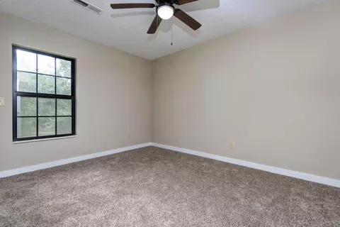 4444 S Robberson Ave, Springfield, MO 65810 photo 17