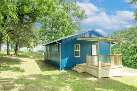 Exterior - 123 Lakeview Dr, Forsyth, MO 65653 photo 8 of 9