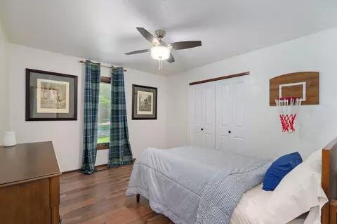Bedroom - 3615 S Parkhill Ave, Springfield, MO 65807 photo 6 of 6