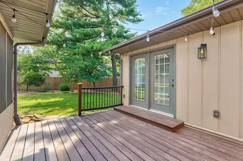 Exterior - 3615 S Parkhill Ave, Springfield, MO 65807 photo 5 of 12