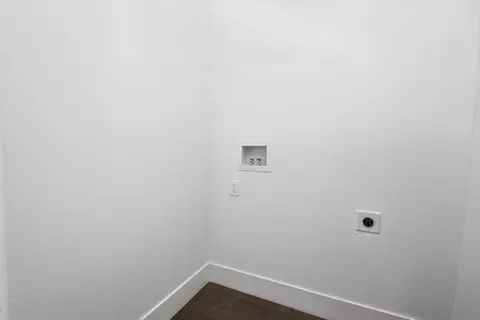 Other - 654 S Laurel Ave, Springfield, MO 65802 photo 3 of 4