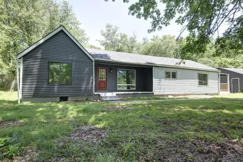 Exterior - 654 S Laurel Ave, Springfield, MO 65802 photo 2 of 6