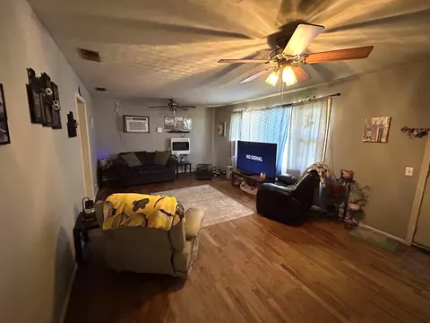 Living - 11833 State Highway 95, Thornfield, MO 65762 photo 1 of 2