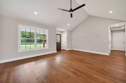 Living - 142 Danalia Dr, Marshfield, MO 65706 photo 3 of 3