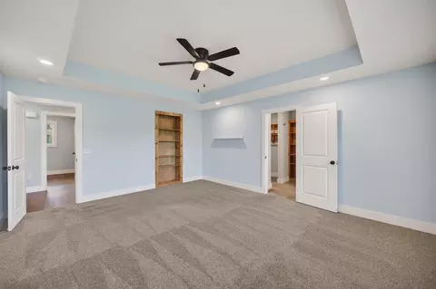 Bedroom - 142 Danalia Dr, Marshfield, MO 65706 photo 2 of 7