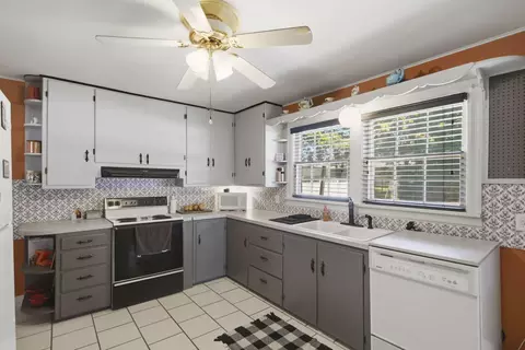 1058 S Thelma Ave, Springfield, MO 65807 photo 6