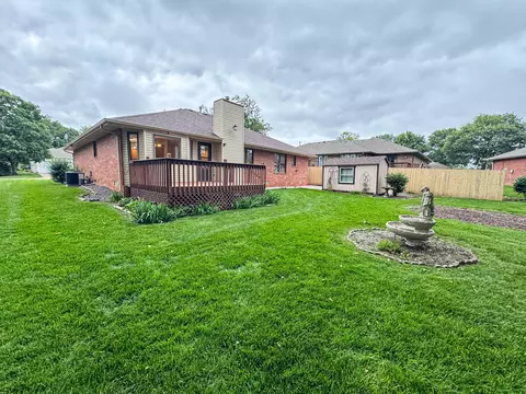 Exterior - 4720 S Ash Ave, Springfield, MO 65804 photo 6 of 12