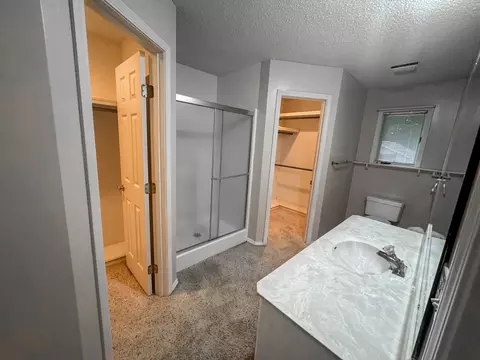 Bath - 4720 S Ash Ave, Springfield, MO 65804 photo 1 of 5