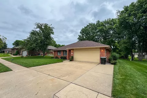 4720 S Ash Ave, Springfield, MO 65804
