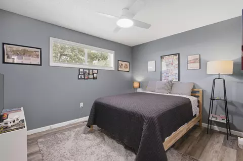 Bedroom - 504 Truman Dr, Branson, MO 65616 photo 3 of 4
