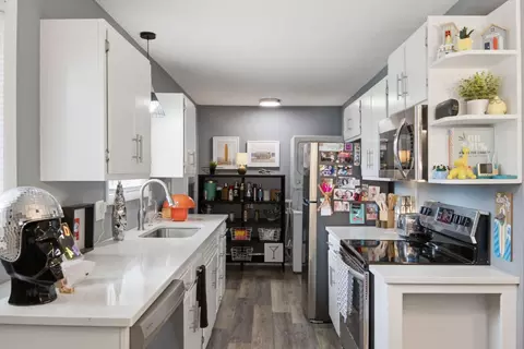 Kitchen - 504 Truman Dr, Branson, MO 65616 photo 3 of 4