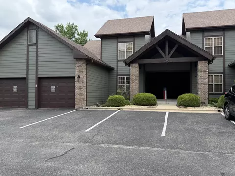 1241 Golf Dr #1, Branson West, MO 65737