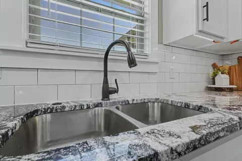 Kitchen - 4223 Tuscany Cir, Ozark, MO 65721 photo 4 of 4