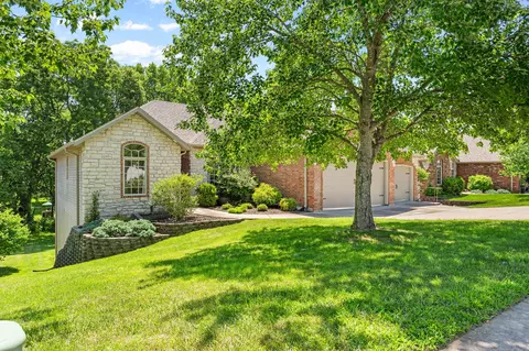 5174 S Clifton Ave, Springfield, MO 65810 photo 3