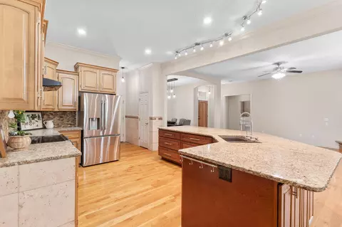 5174 S Clifton Ave, Springfield, MO 65810 photo 14