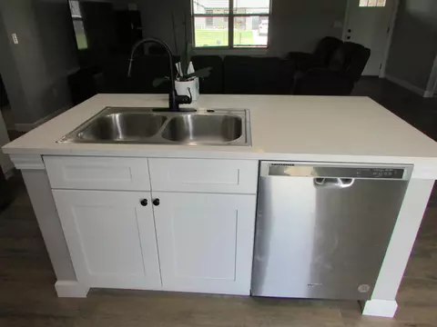 Kitchen - 1202 Aundria Ave, Monett, MO 65708 photo 4 of 5