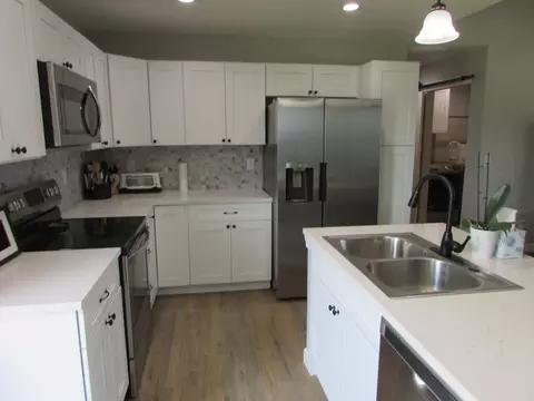 Kitchen - 1202 Aundria Ave, Monett, MO 65708 photo 5 of 5