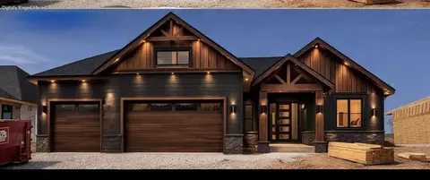 1811 E Skyline Ave, Ozark, MO 65721