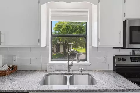 Kitchen - 123 Bunker Ridge Dr #12, Branson, MO 65616 photo 5 of 6