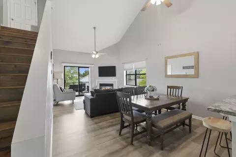 Dining - 123 Bunker Ridge Dr #12, Branson, MO 65616 photo 4 of 4