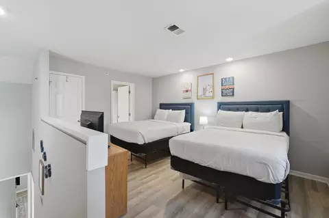 Bedroom - 123 Bunker Ridge Dr #12, Branson, MO 65616 photo 8 of 9
