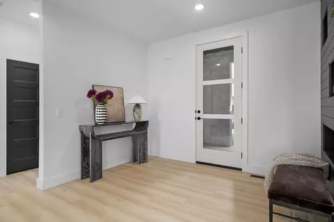 Entry Way - 1825 E Skyline Ave, Ozark, MO 65721 photo 1 of 3