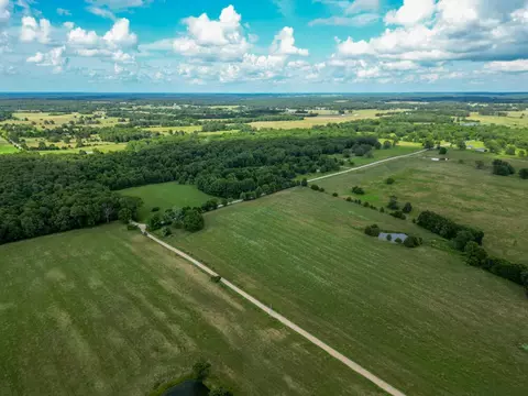 View/Area - 10175 Doe Run Rd, Phillipsburg, MO 65722 photo 2 of 10