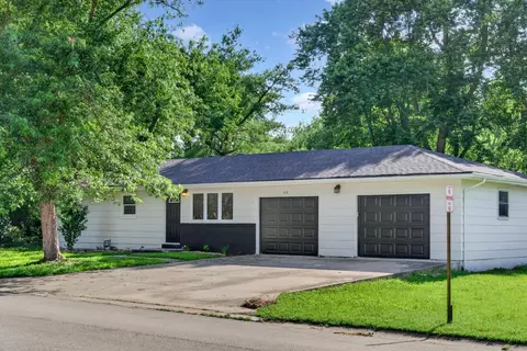 113 S Dennis Ave, Republic, MO 65738