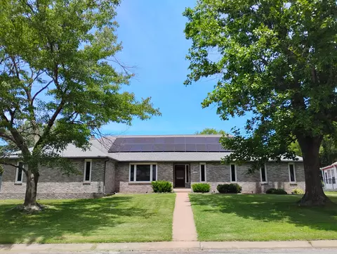 1901 Laura Ln, Joplin, MO 64801