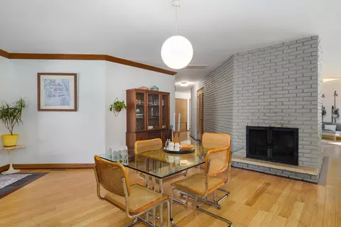 Dining - 2709 S Glendale Ave, Springfield, MO 65804 photo 3 of 3