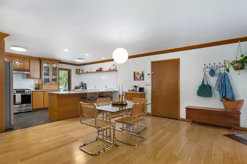 Dining - 2709 S Glendale Ave, Springfield, MO 65804 photo 2 of 3
