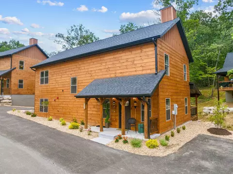 112 Backwoods Loop, Hollister, MO 65672