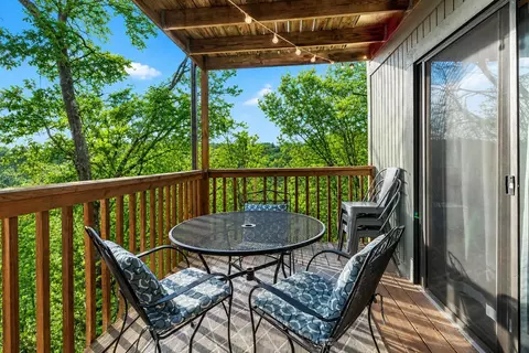 Exterior - 26 Sinatra Ct #4, Branson West, MO 65737 photo 3 of 9