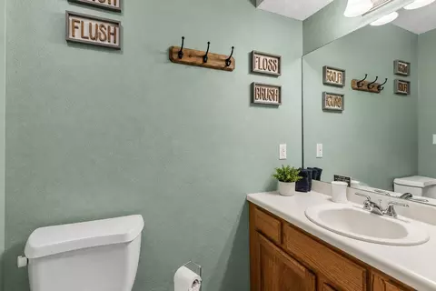 Bath - 26 Sinatra Ct #4, Branson West, MO 65737 photo 2 of 3