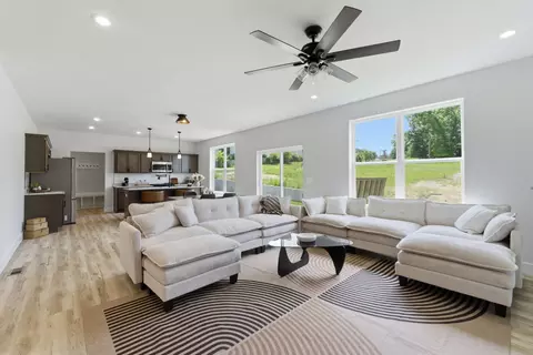 Other - 5341 S Dayton Ave, Springfield, MO 65810 photo 2 of 8