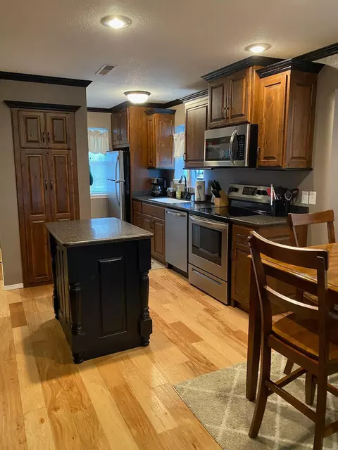 Kitchen - 2 Woodpecker Ln #1, Branson, MO 65616 photo 5 of 7